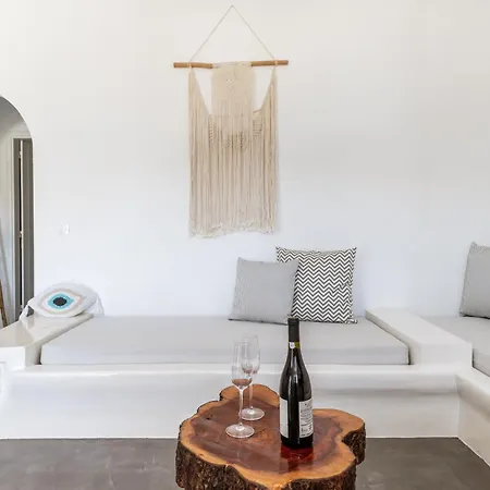 Hotel apartamentowy Ow Andros 2,private Whirlpool Kato Fellos